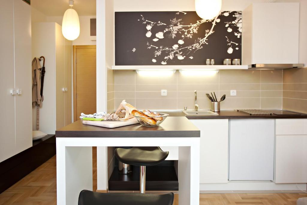 Boutique Apartments 360º Belgrade Bilik gambar